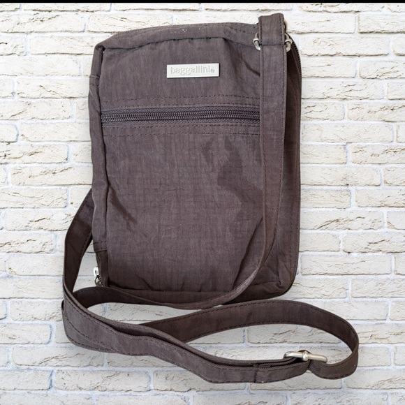 Baggallini Brown Crossbody Bag with Adjustable Strap - Picture 1 of 8